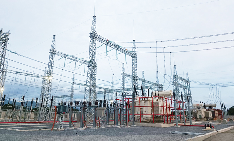 Đóng điện thành công Dự án trạm biến áp 220kV Cam Ranh